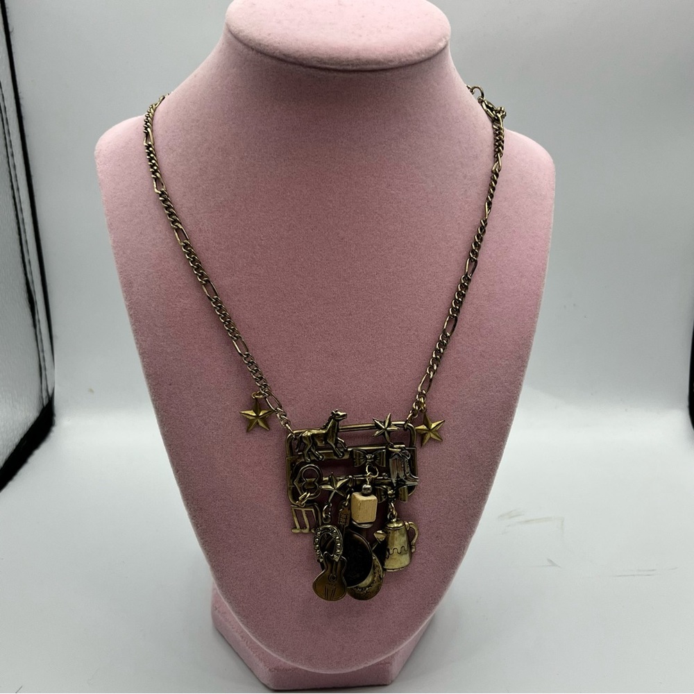 Vintage handmade Gold tone brass horse western charm Star Necklace